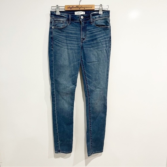Abercrombie & Fitch Super Skinny Mid Rise Jean - Picture 1 of 8